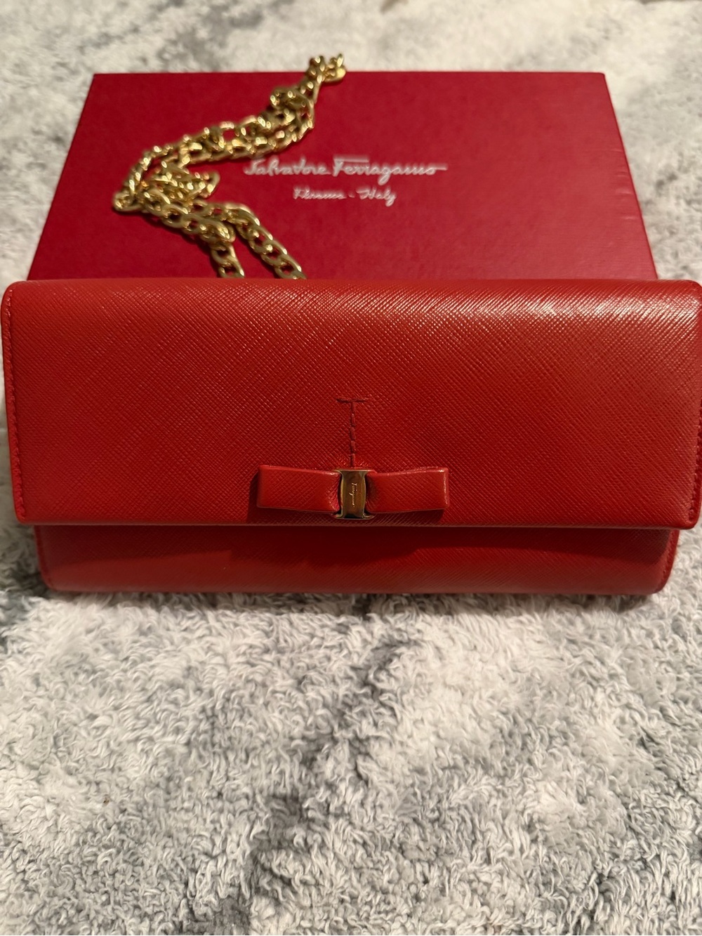 Salvatore Ferragamo Red Leather Bow Chain Clutch